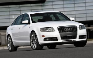 Audi A6 4.2 Quattro S-Line Sedan 2005 года (NA)